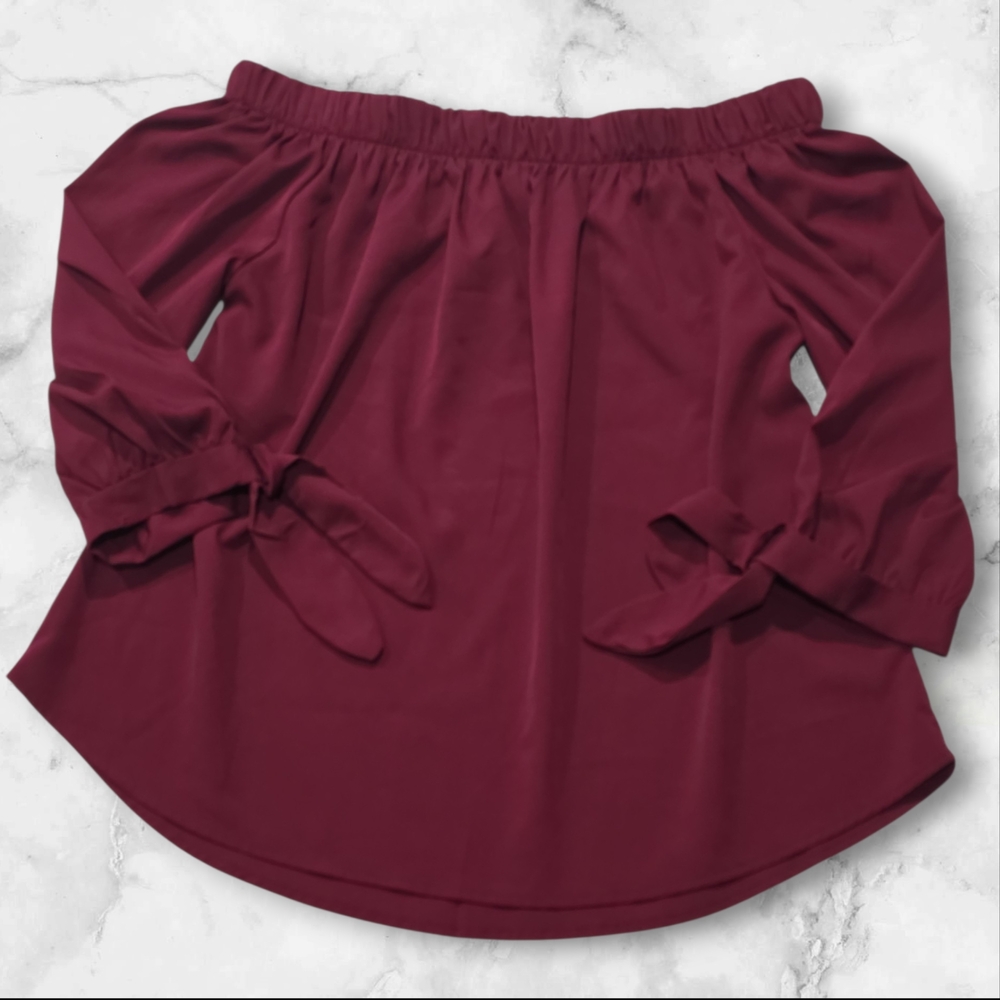 Time To Bloom Burgundy Off-Shoulder Blouse Top Shirt Size Small (S) E24